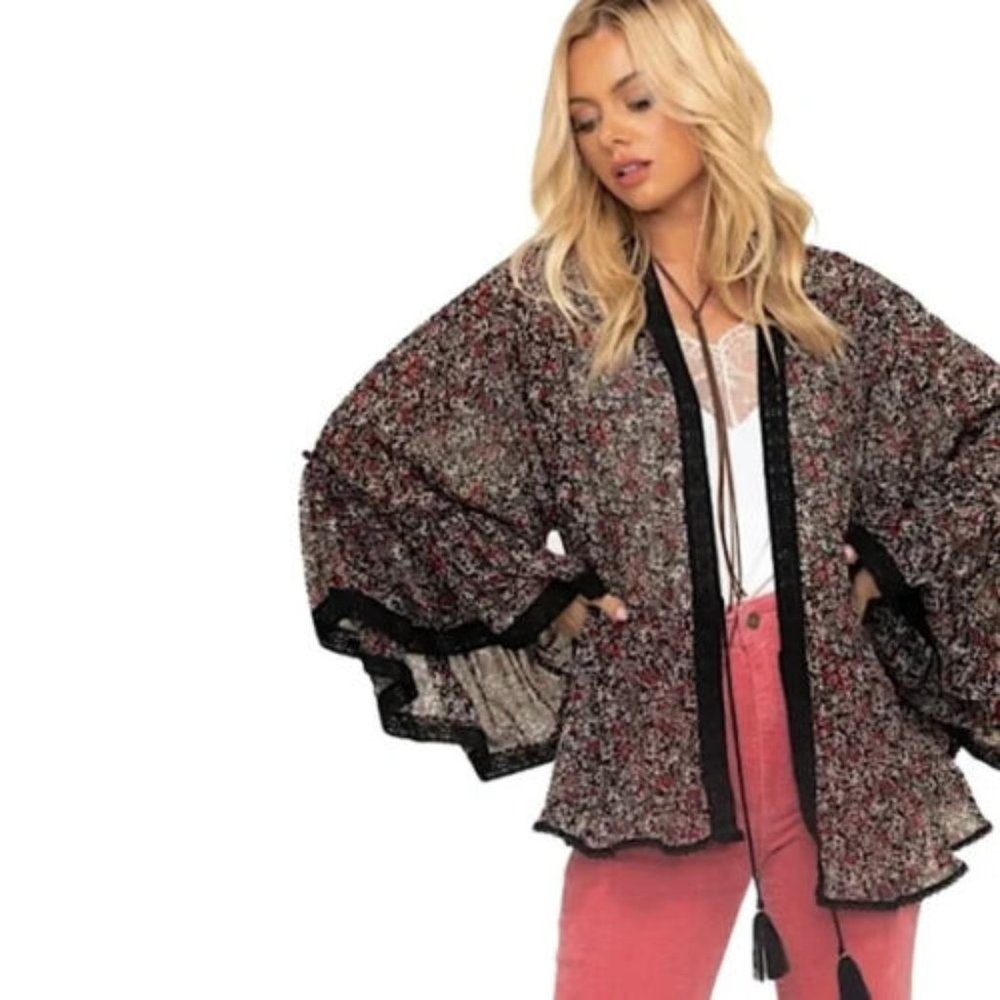 Free People Top XS Lola Kimono Floral Black Combo - Picture 1 of 14